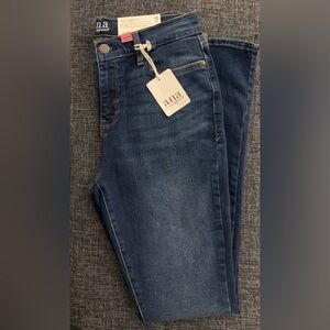a.n.a Women's High Rise Flare Blue Jeans - Size 4 - NWT